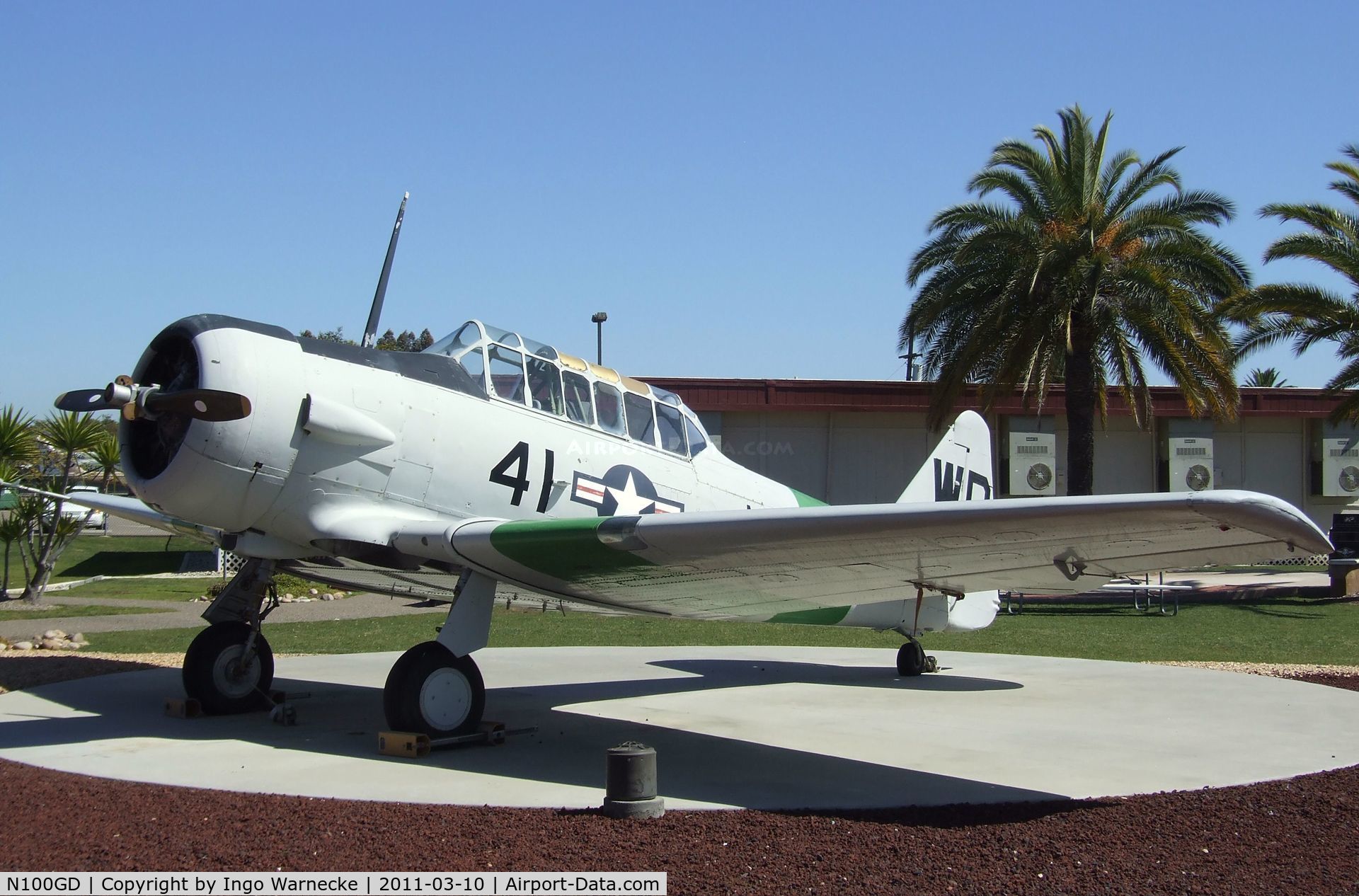 N100GD, North American SNJ-5 Texan C/N 90866, North American SNJ-5 Texan at the Flying Leatherneck Aviation Museum, Miramar CA