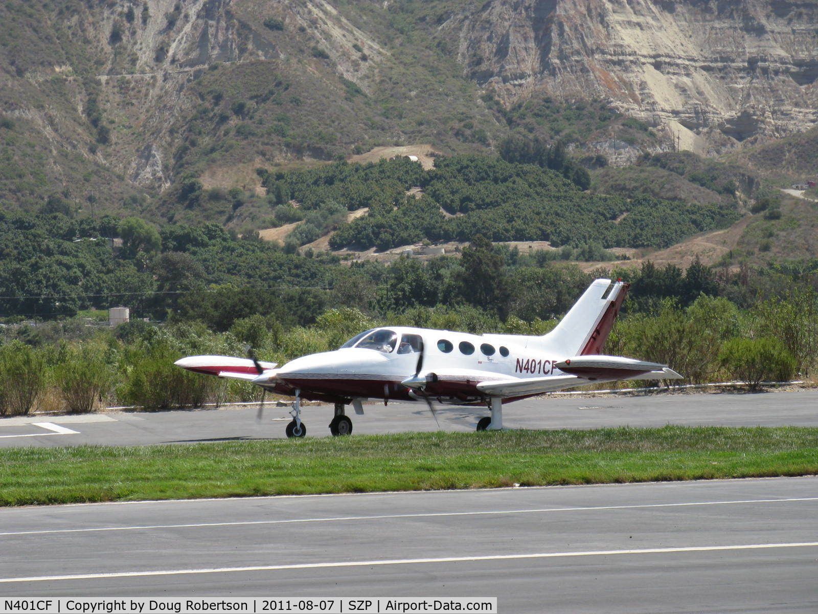 N401CF, 1967 Cessna 401 C/N 401-0115, 1967 Cessna 401, two Continental TSIO-520 Turbocharged 300 Hp each, 8 seats, taxi