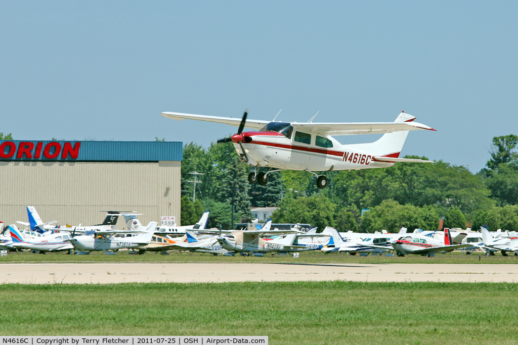 N4616C, Cessna T210N Turbo Centurion C/N 21063576, Cessna T210N, c/n: 21063576 at a crowded 2011 Oshkosh