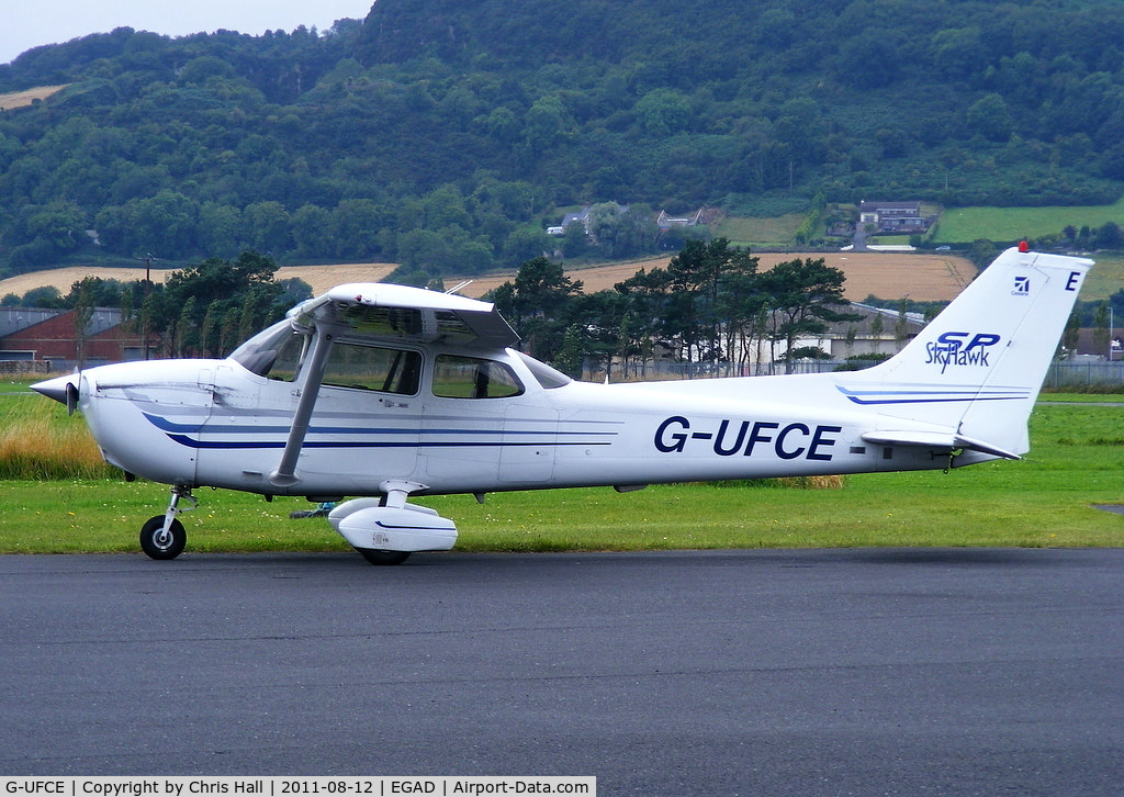G-UFCE, 2003 Cessna 172S C/N 172S9305, at Newtonards Airport, Northern Ireland
