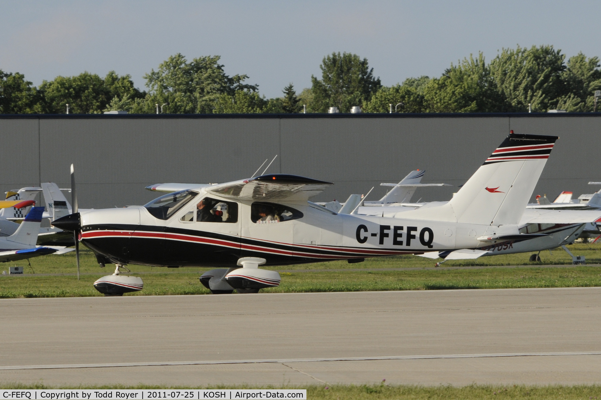 C-FEFQ, 1968 Cessna 177A Cardinal C/N 17701289, AIRVENTURE 2011