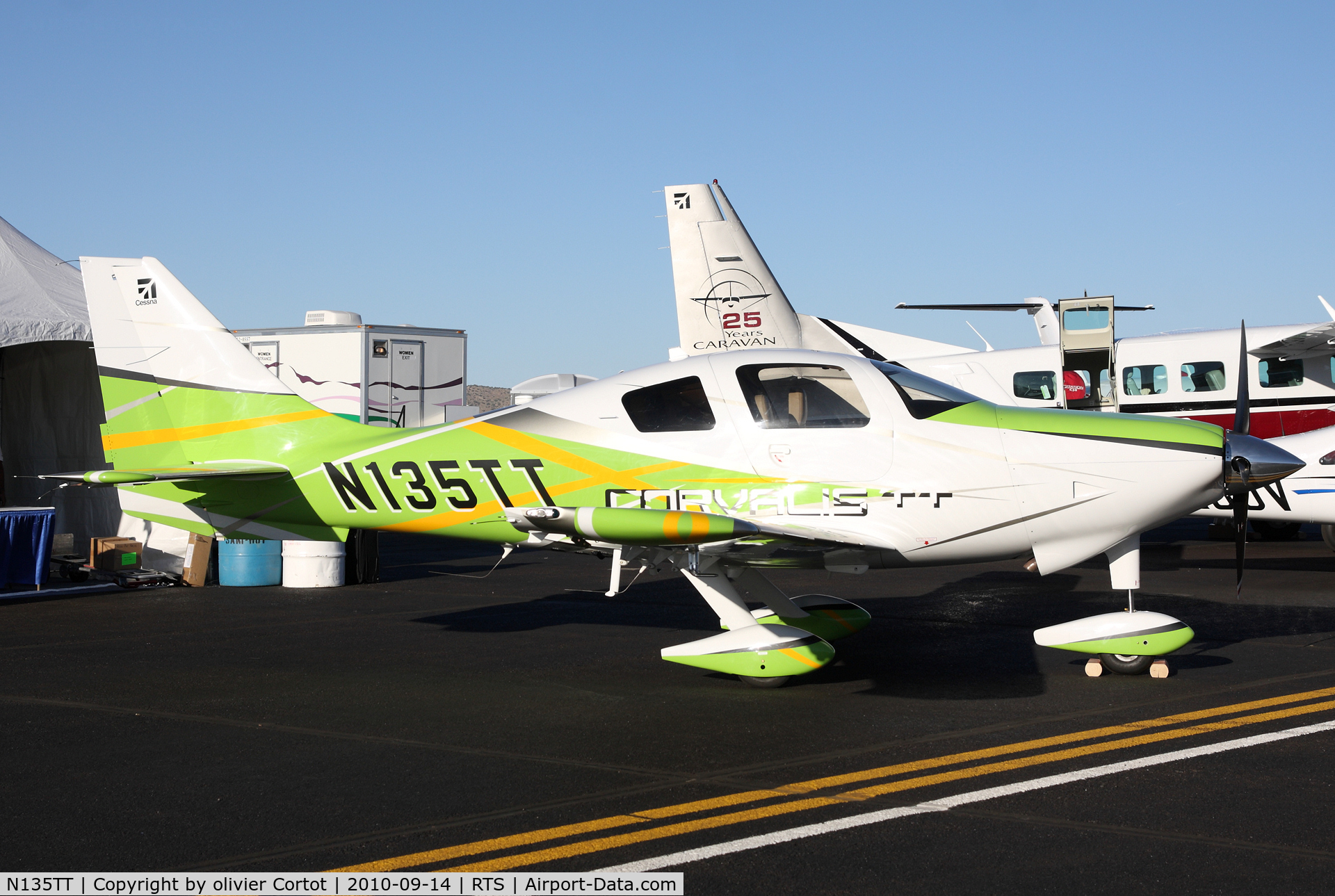 N135TT, Cessna LC41-550FG C/N 411158, civilian expo at the reno air races