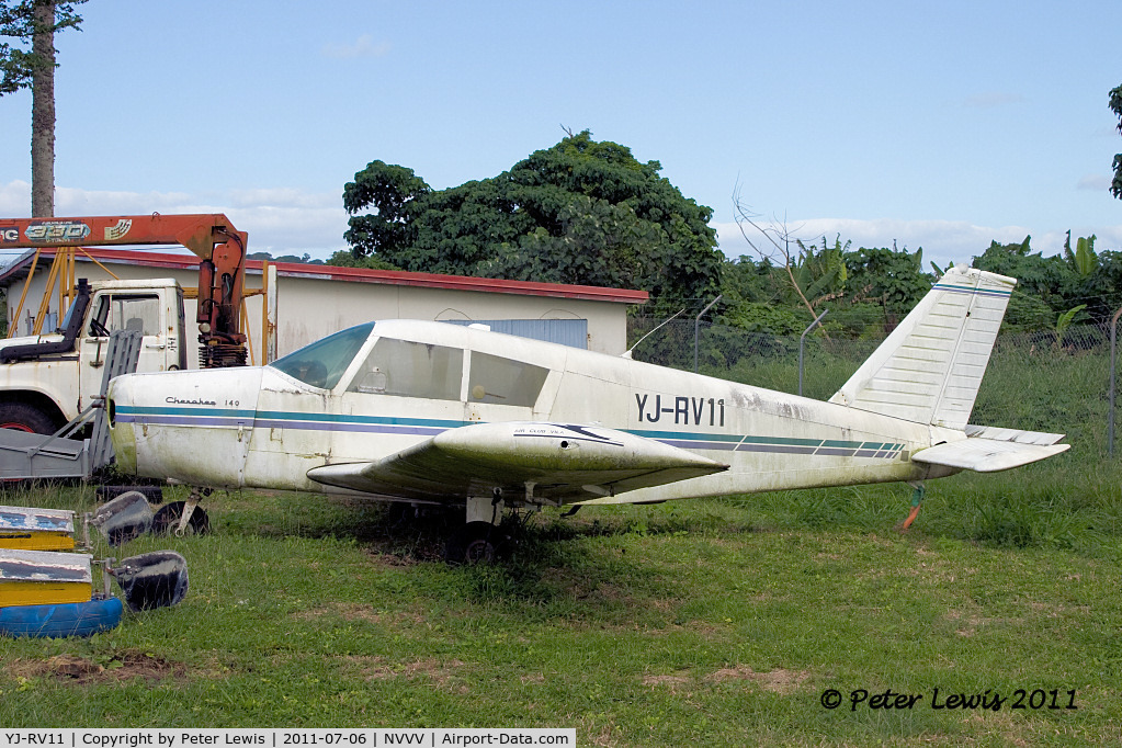 YJ-RV11, Piper PA-28-140 Cherokee C/N 28-22231, Air Club Vila - now unairworthy