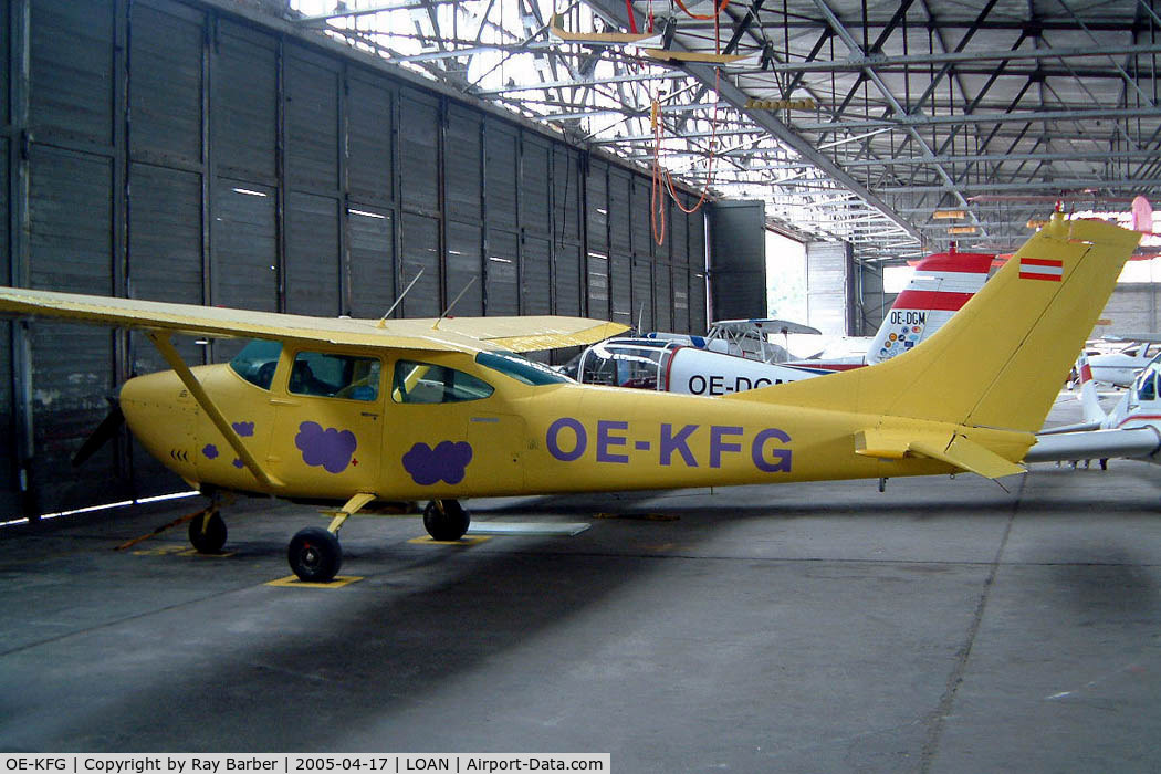 OE-KFG, 1966 Cessna 182J Skylane C/N 18257234, Cessna 182J Skylane [182-57234] Wiener Neustadt-Ost~OE 17/04/2005.