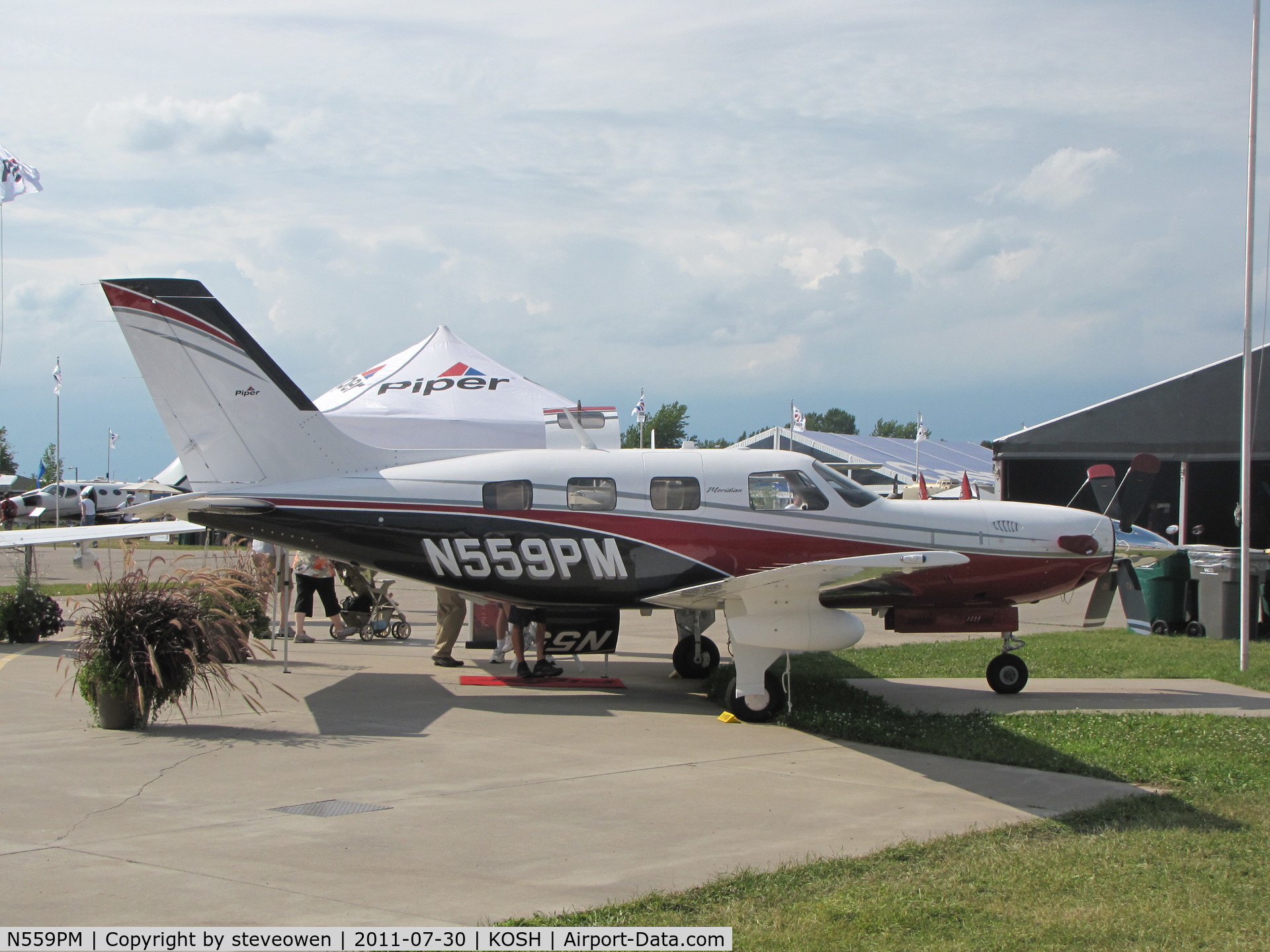 N559PM, Piper PA-46-500TP C/N 4697457, on display EAA 2011