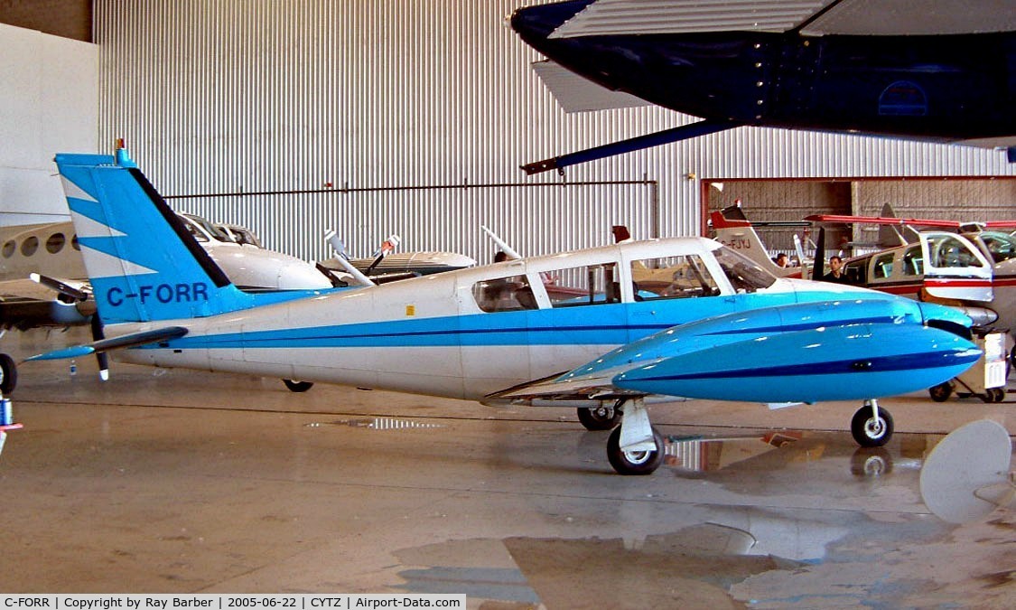 C-FORR, 1969 Piper PA-30-160 B Twin Comanche C/N 30-1820, Piper PA-30-160 Twin Comanche C [30-1820] Toronto-City Centre Airport~C 22/06/2005. 