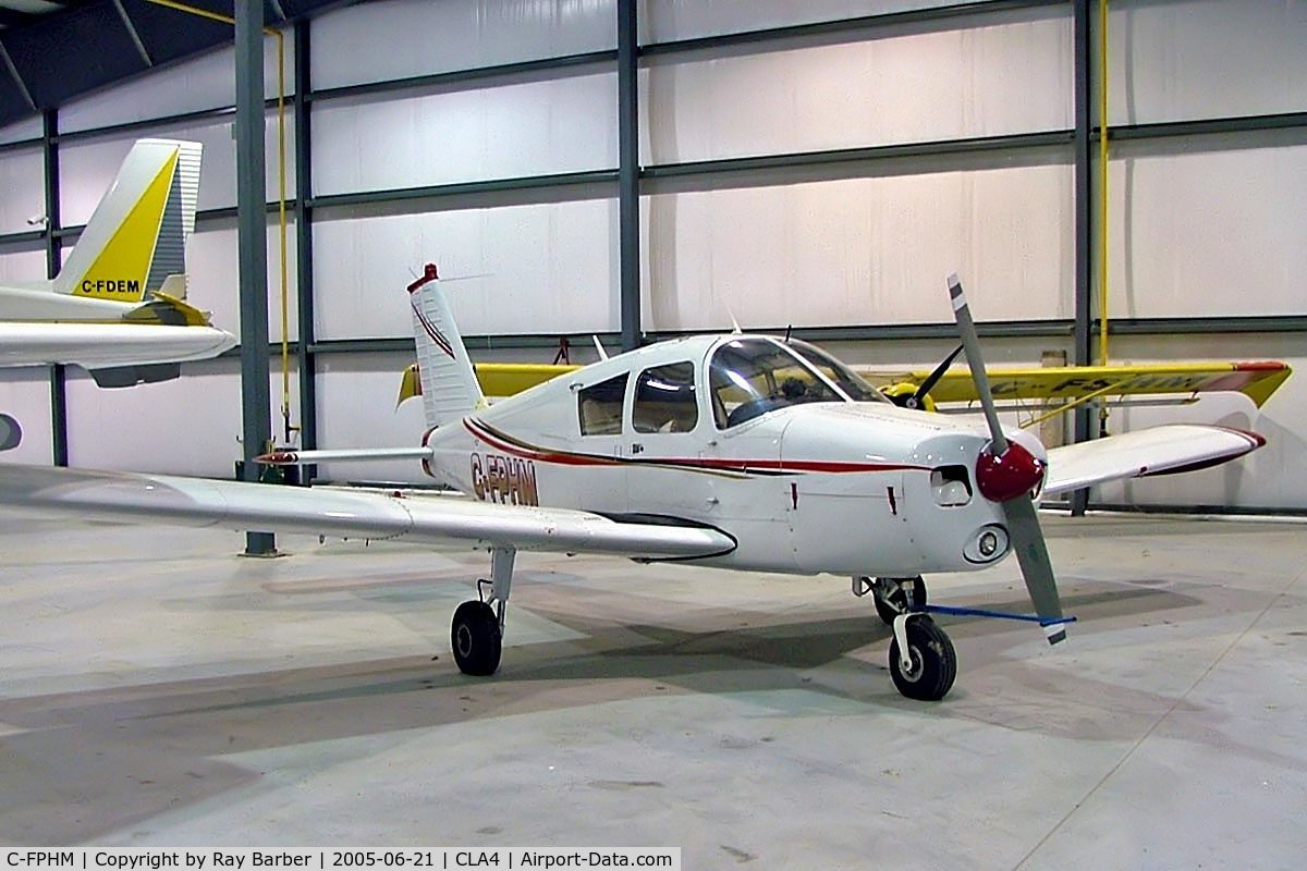 C-FPHM, 1963 Piper PA-28-180 C/N 28-1152, Piper PA-28-180 Cherokee B [28-1152] Holland Landing Airpark~C 21/06/2005.