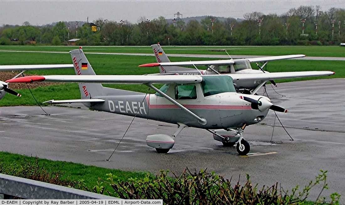 D-EAEH, Cessna 152 C/N 15285703, Cessna 152 [152-85703]  Landshut~D 19/04/2005.