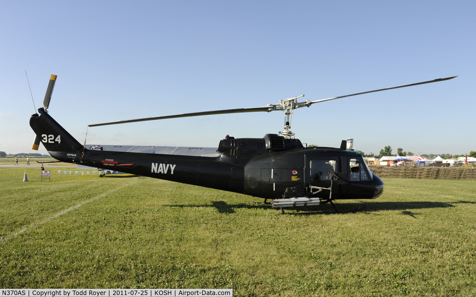 N370AS, Bell UH-1B Iroquois C/N 984, AIRVENTURE 2011