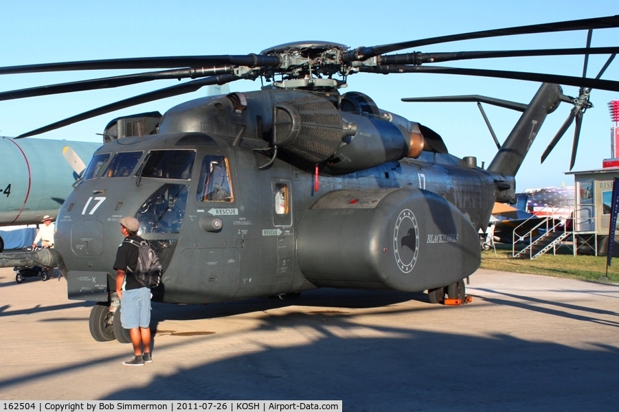 162504, Sikorsky MH-53E Sea Dragon C/N 65-516, On display at Airventure 2011.