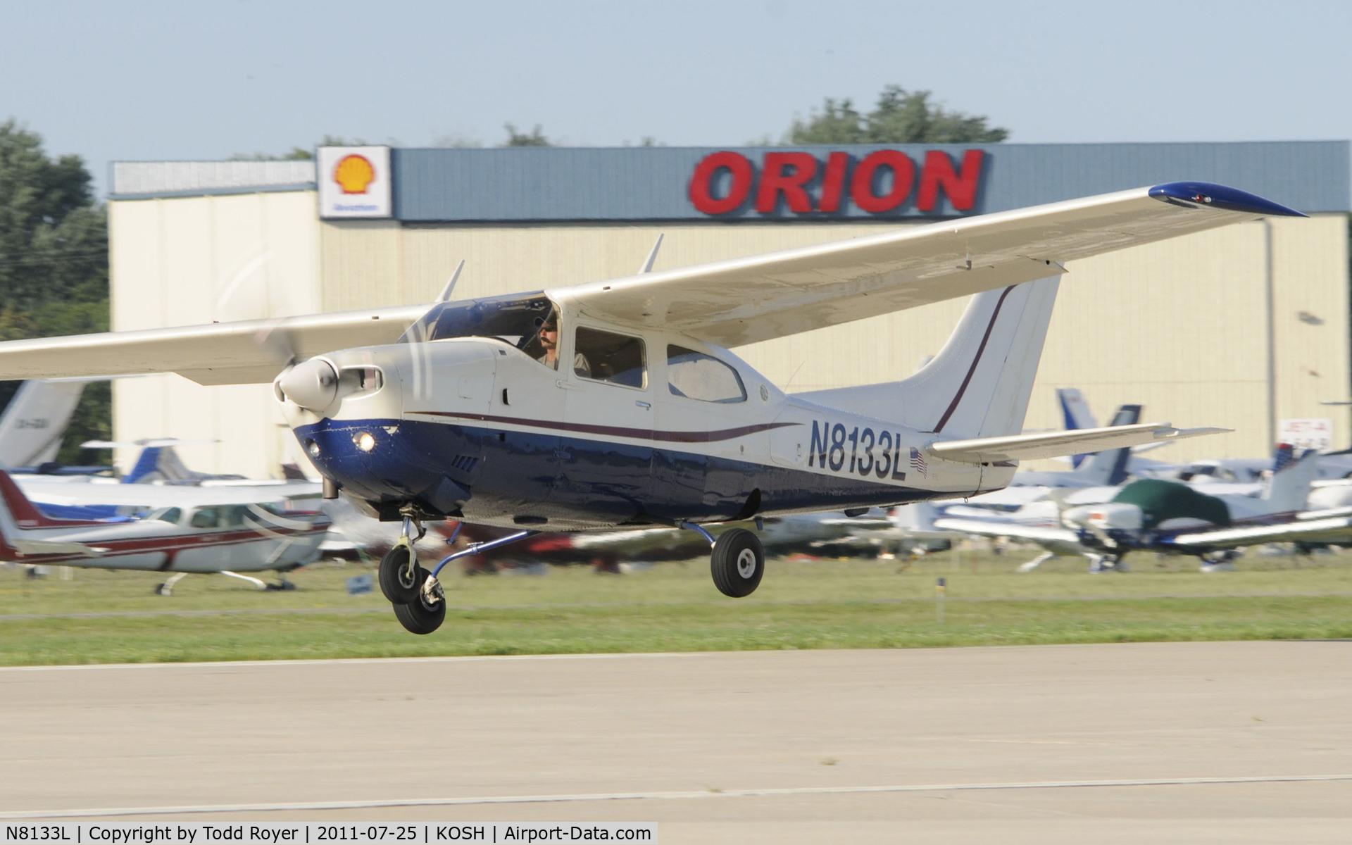 N8133L, 1974 Cessna T210L Turbo Centurion C/N 21060620, AIRVENTURE 2011