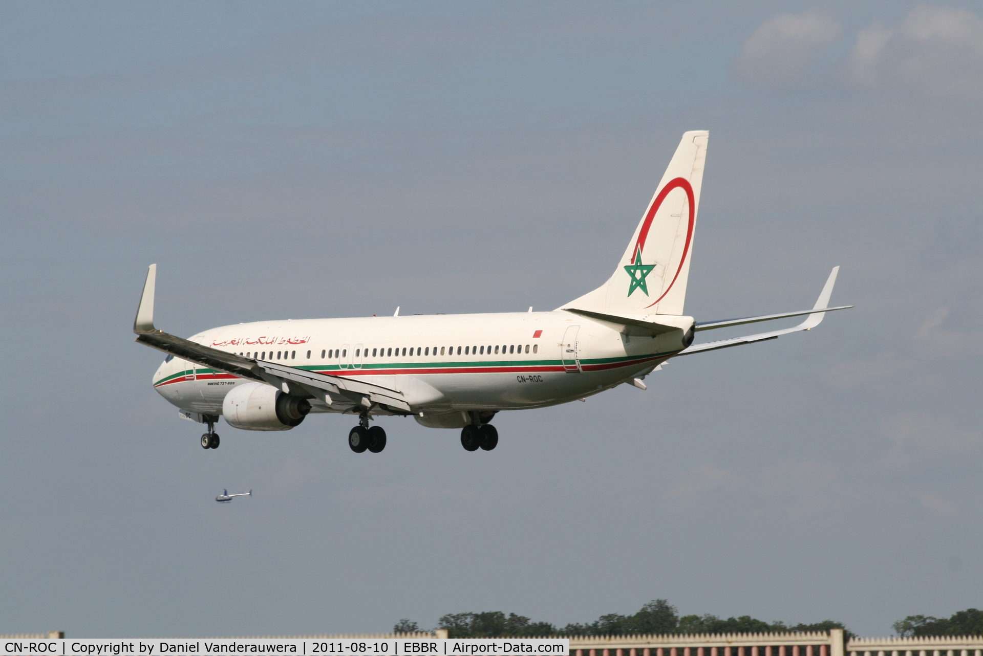 CN-ROC, 2005 Boeing 737-8B6 C/N 33061, Flight AT680 is descending to RWY 25L