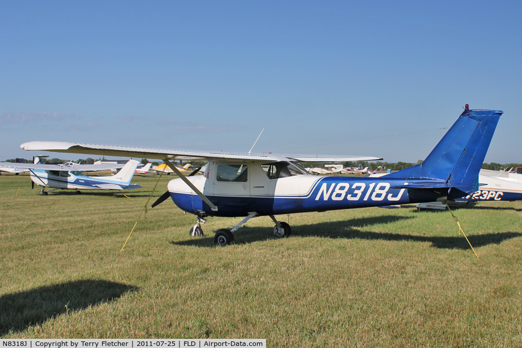 N8318J, 1967 Cessna 150G C/N 15066218, 1967 Cessna 150G, c/n: 15066218 at Fond Du Lac