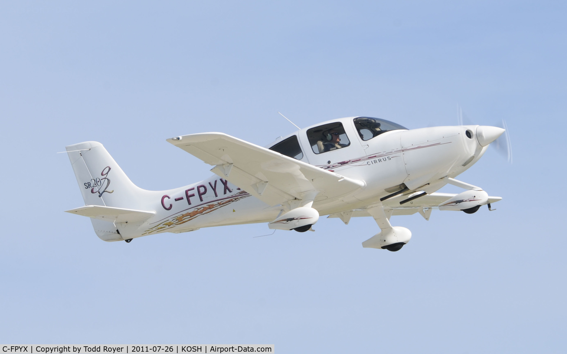 C-FPYX, 2005 Cirrus SR20 G2 C/N 1587, AIRVENTURE 2011