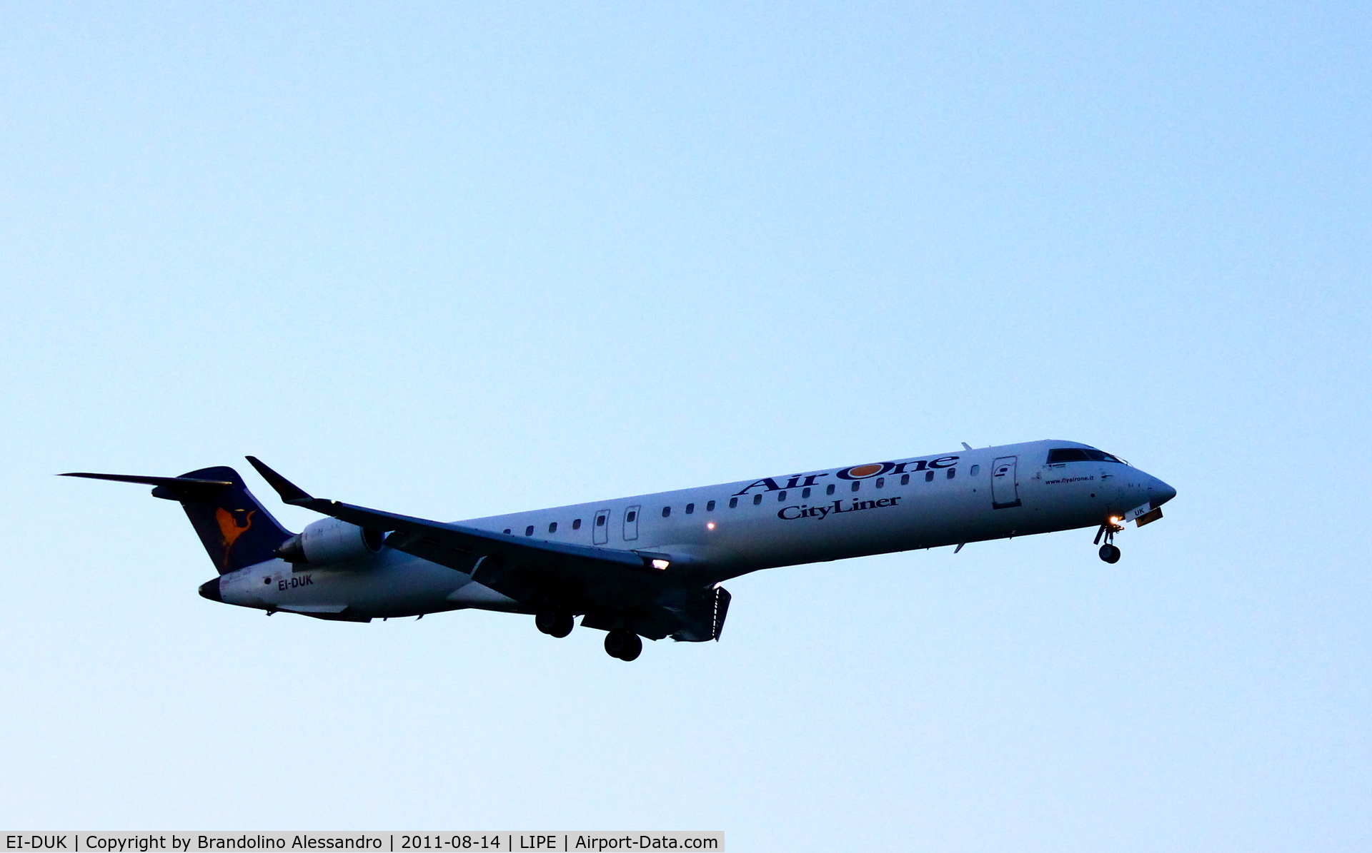 EI-DUK, 2006 Canadair CRJ-900ER (CL-600-2D24) C/N 15104, from the sunset to RWY12
Bologna G.Marconi Airport