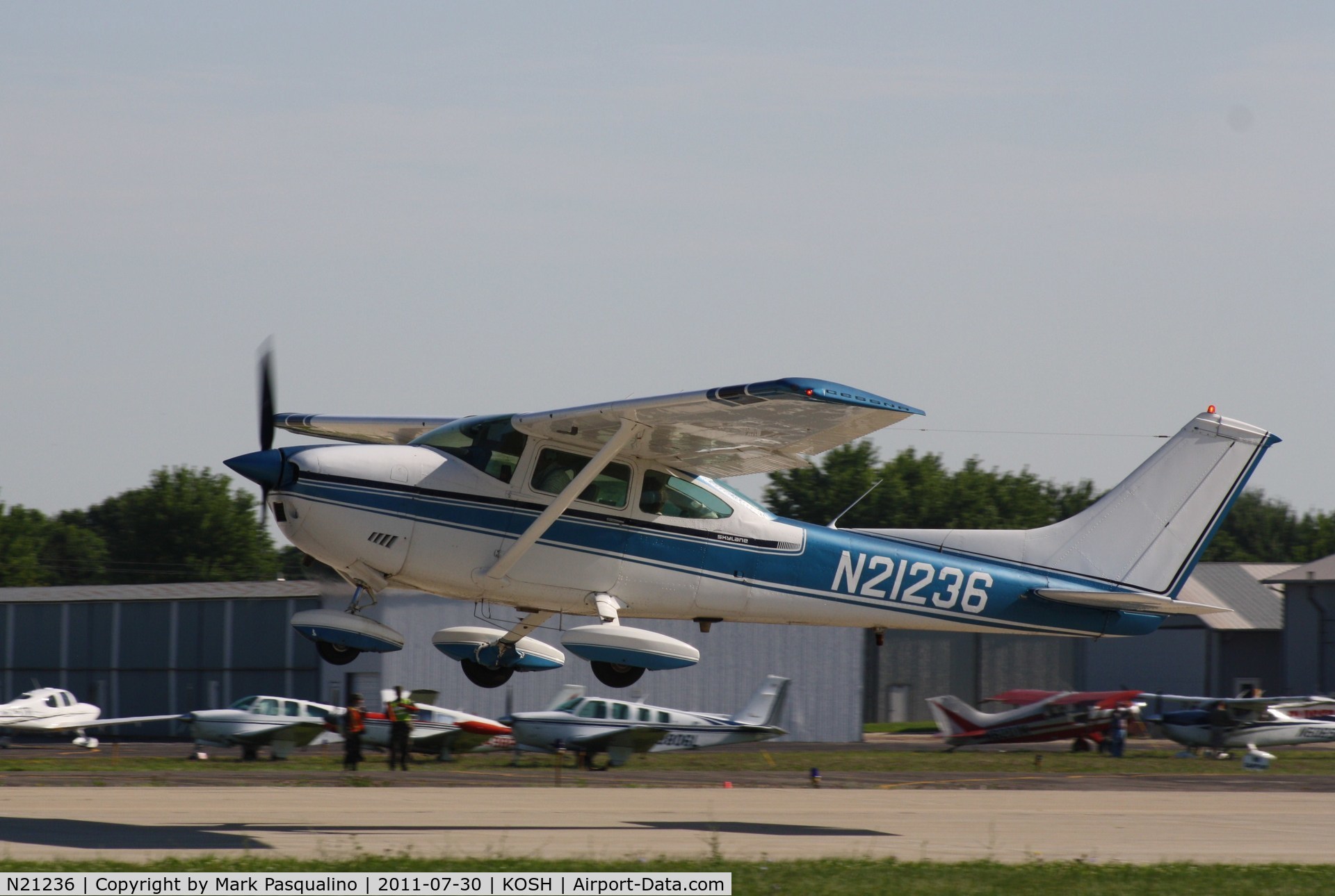 N21236, 1972 Cessna 182P Skylane C/N 18261506, Cessna 182P