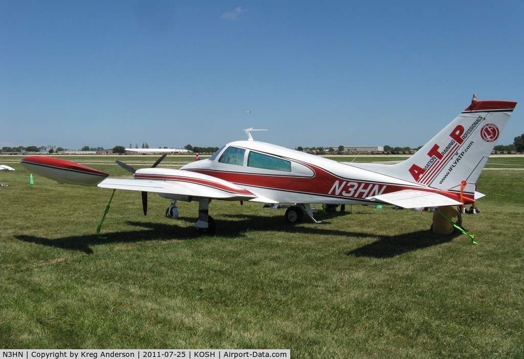 N3HN, 1967 Cessna 310L C/N 310L-0166, EAA AirVenture 2011