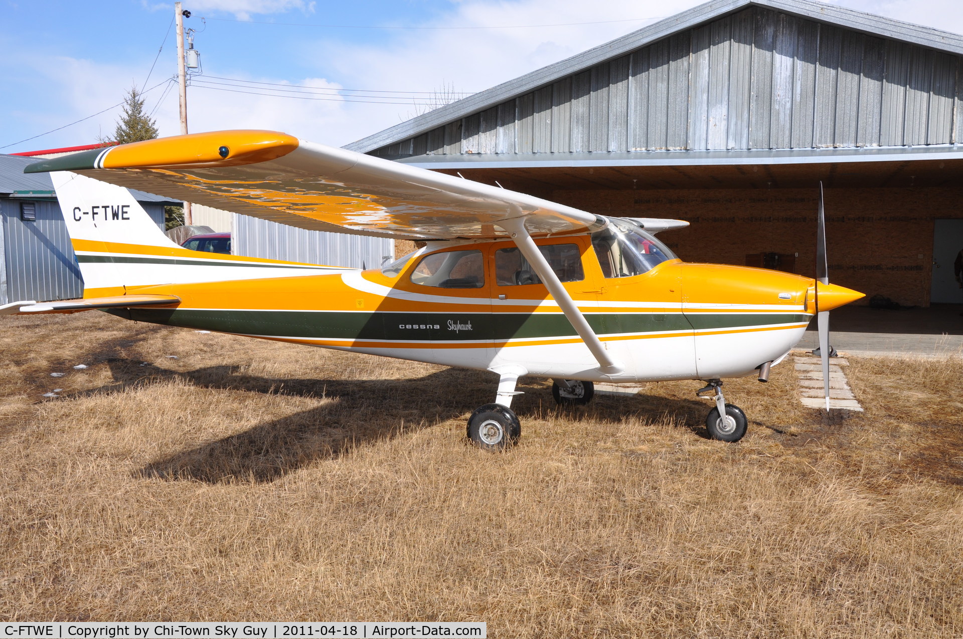 C-FTWE, 1972 Cessna 172L C/N 172-60493, The prettiest Skyhawk on earth!