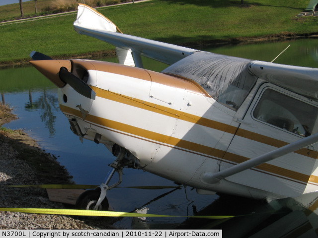 N3700L, 1965 Cessna 172G C/N 17253869, 1965 Cessna 172G, N3700L after running out of fuel and ditching in a Retention Pond in Auburndale, FL