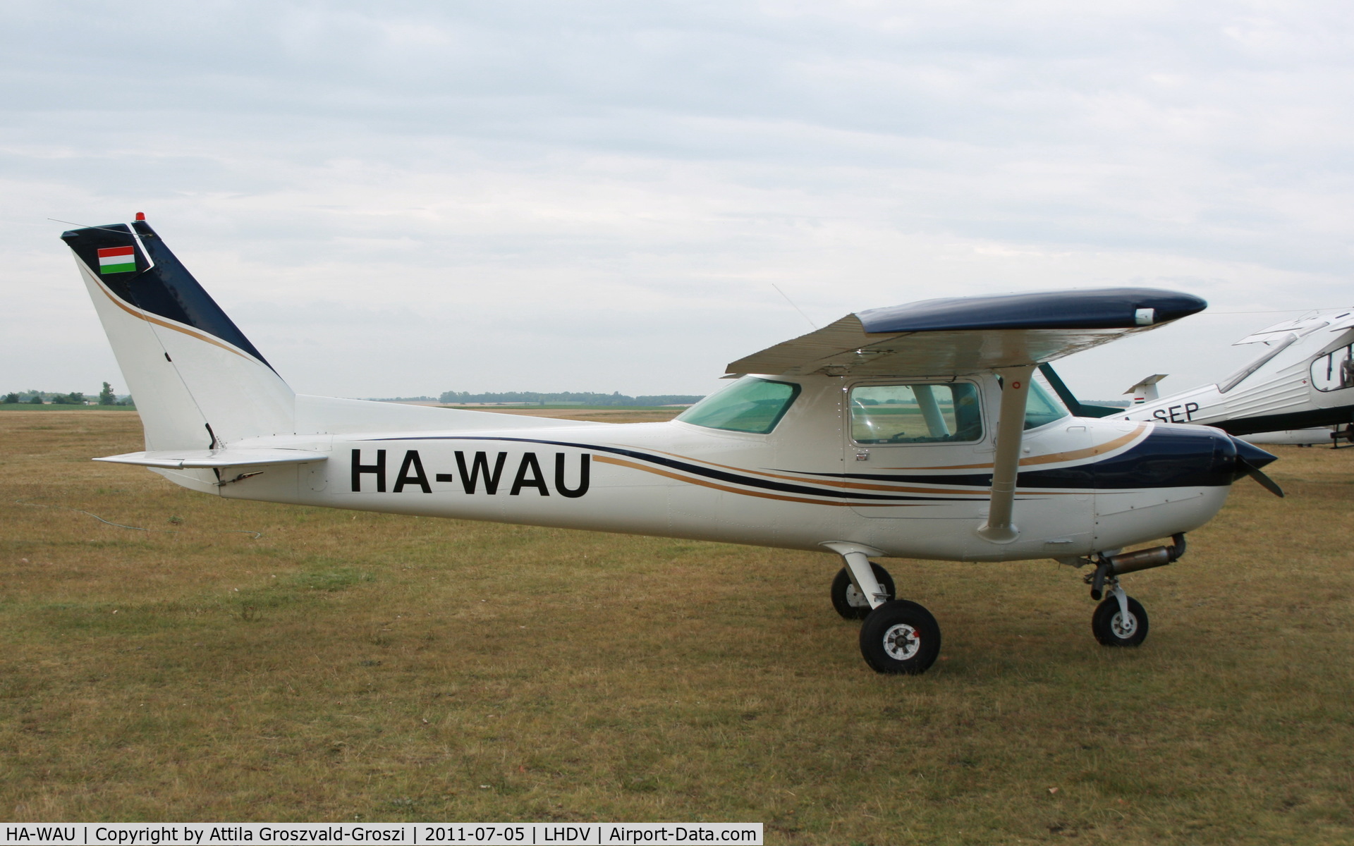 HA-WAU, 1980 Cessna A152 Aerobat C/N A152-0932, Dunaujváros Airport - Hungary