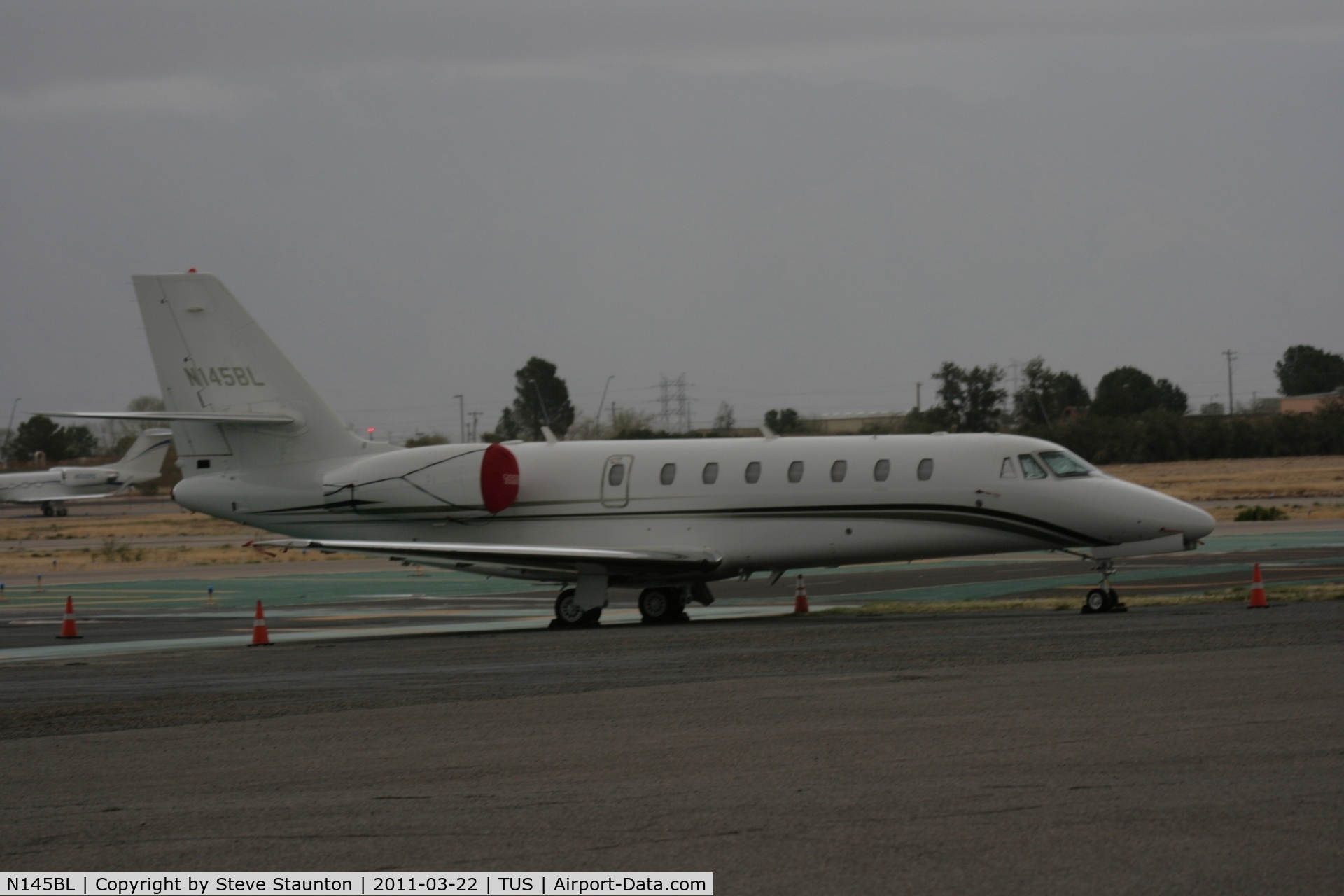 N145BL, 2005 Cessna 680 Citation Sovereign C/N 680-0045, Taken at Tucson International Airport, in March 2011 whilst on an Aeroprint Aviation tour