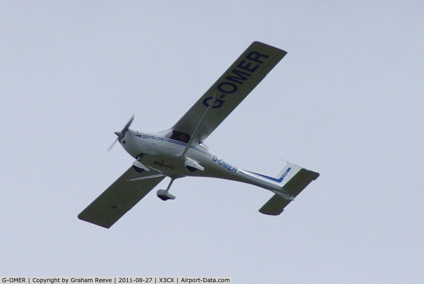 G-OMER, 2002 Jabiru UL-450 C/N PFA 274A-13823, Over head at Northrepps.