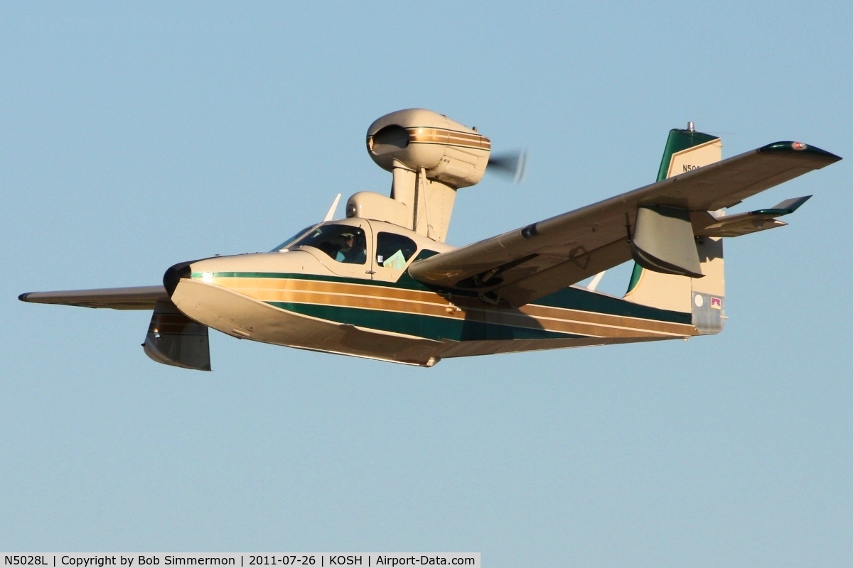 N5028L, 1971 Lake LA-4-200 Buccaneer C/N 485, Departing Airventure 2011.