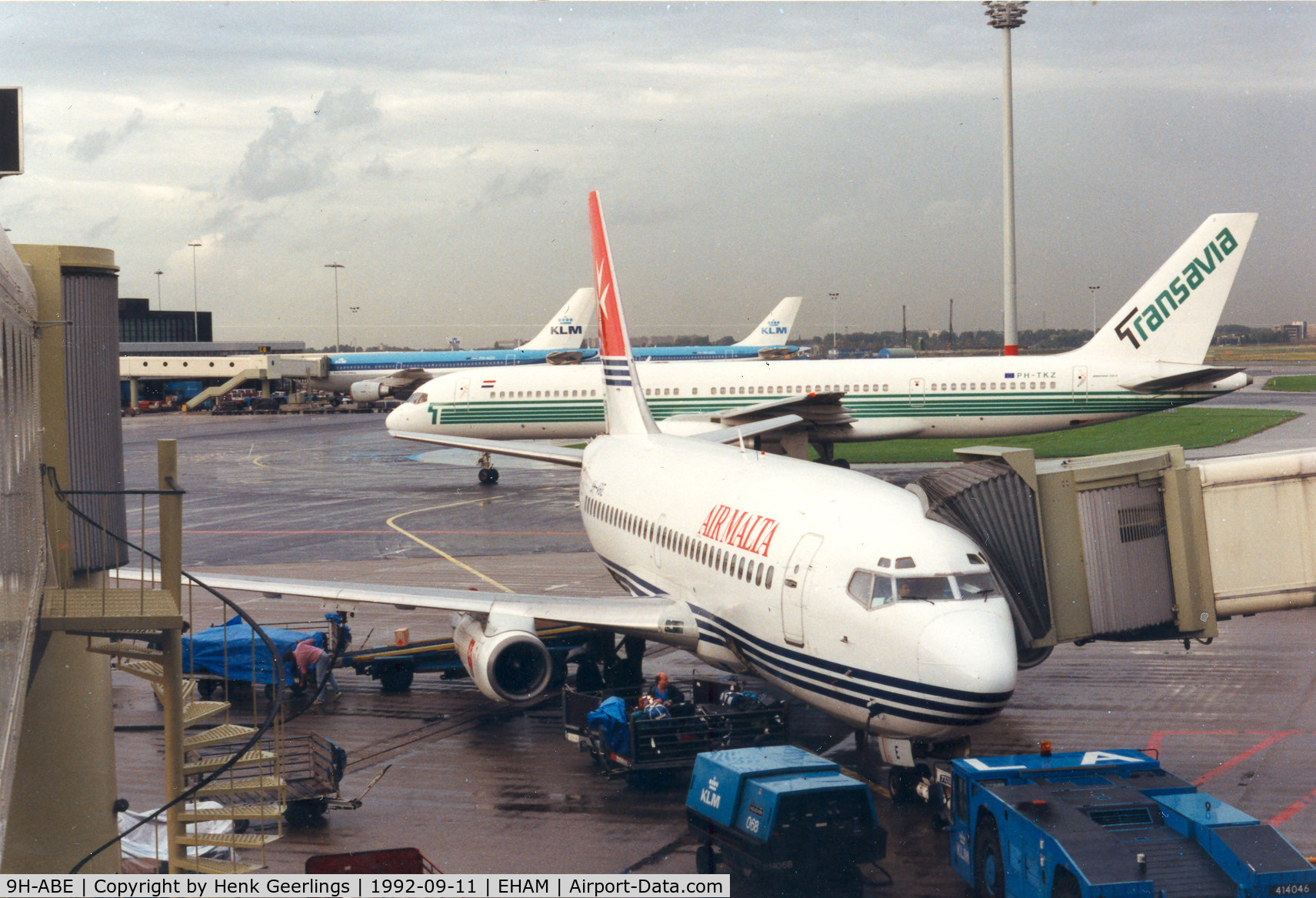 9H-ABE, 1987 Boeing 737-2Y5 C/N 23847, Air Malta. Background - Transavia B757-236 ER , PH-TKZ