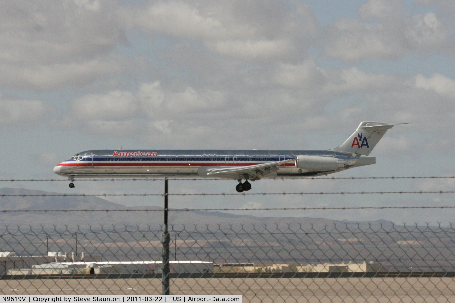 N9619V, 1997 McDonnell Douglas MD-83 (DC-9-83) C/N 53566, Taken at Tucson International Airport, in March 2011 whilst on an Aeroprint Aviation tour