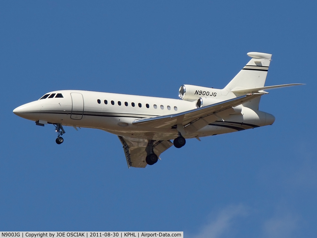 N900JG, 2006 Dassault Falcon 900EX C/N 168, Arriving into Philly