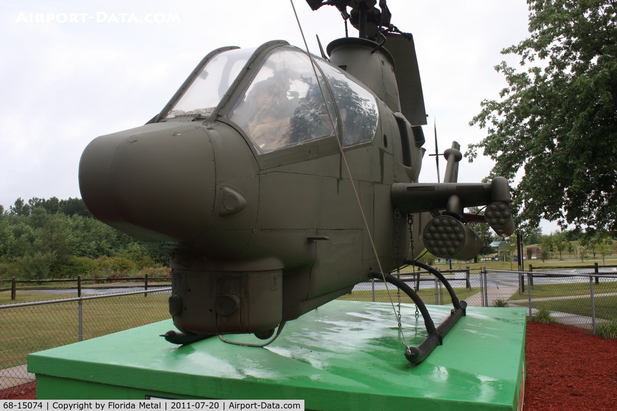 68-15074, 1968 Bell AH-1G Cobra C/N 20608, AH-1G at Vietnam Memorial Park Monroe MI