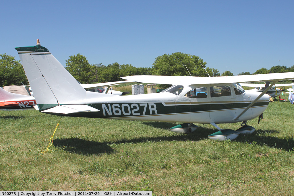 N6027R, 1965 Cessna 172G C/N 17253696, 1965 Cessna 172G, c/n: 17253696
at 2011 Oshkosh