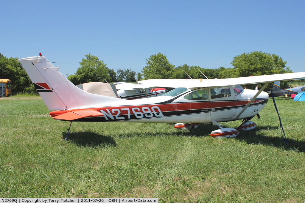 N2769Q, 1967 Cessna 182K Skylane C/N 18257969, 1967 Cessna 182K, c/n: 18257969
at 2011 Oshkosh