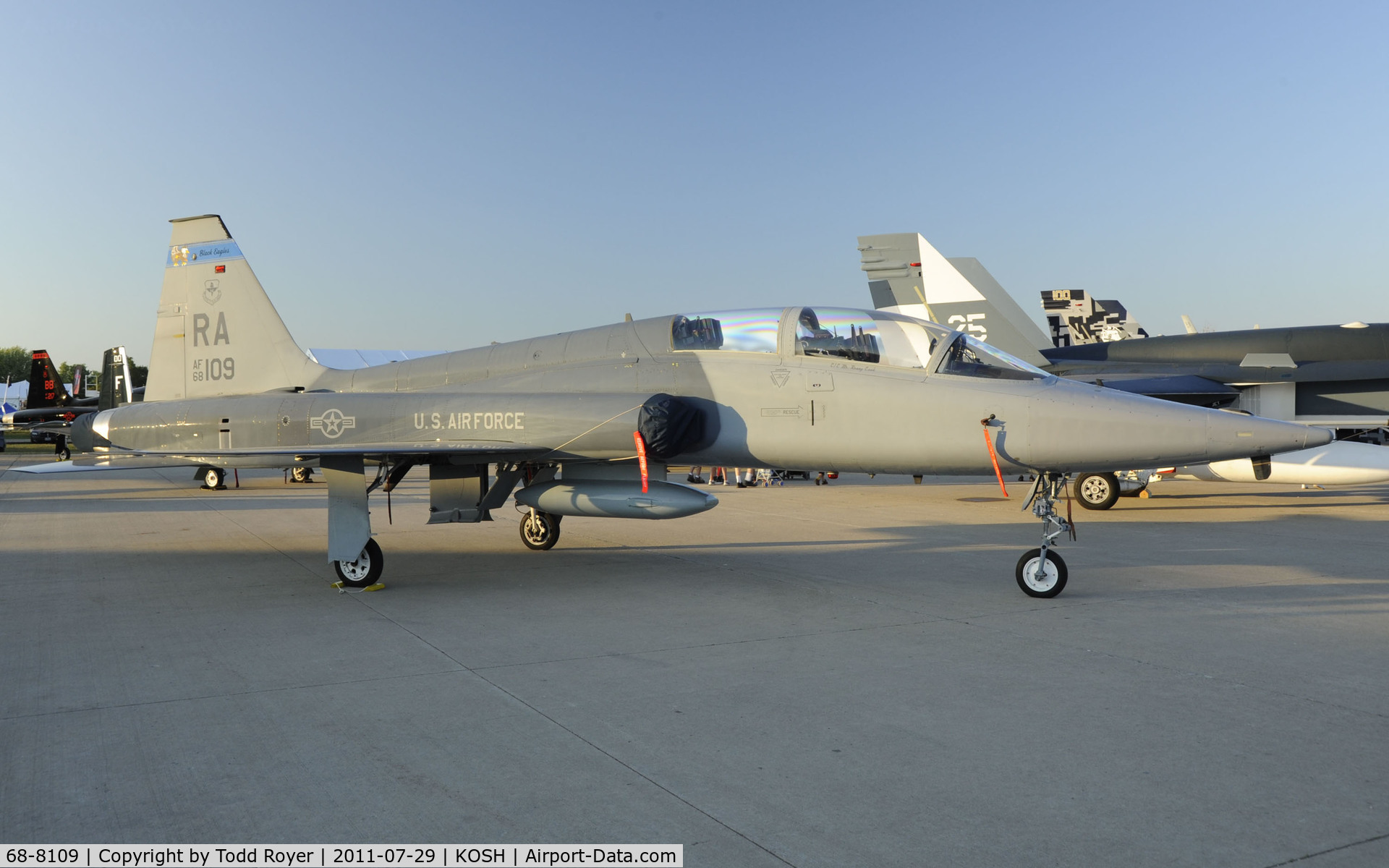 68-8109, 1968 Northrop T-38A Talon C/N T.6114, AIRVENTURE 2011