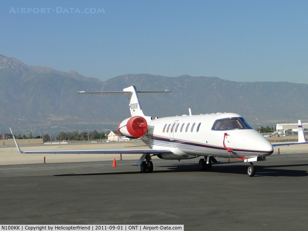 N100KK, 1999 Learjet 45 C/N 065, Covered up and parked on the southside