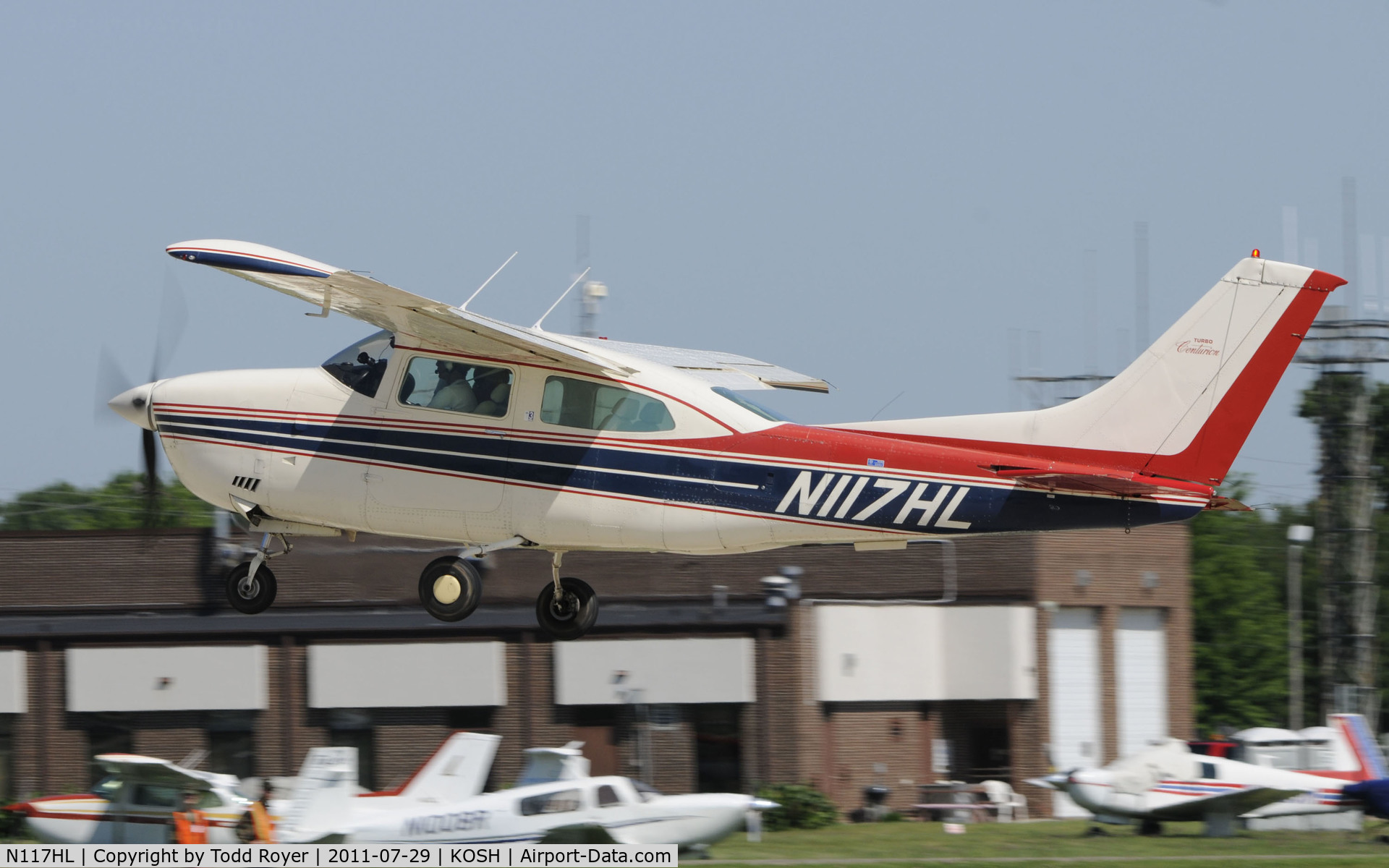 N117HL, 1976 Cessna T210M Turbo Centurion C/N 21061649, AIRVENTURE 2011