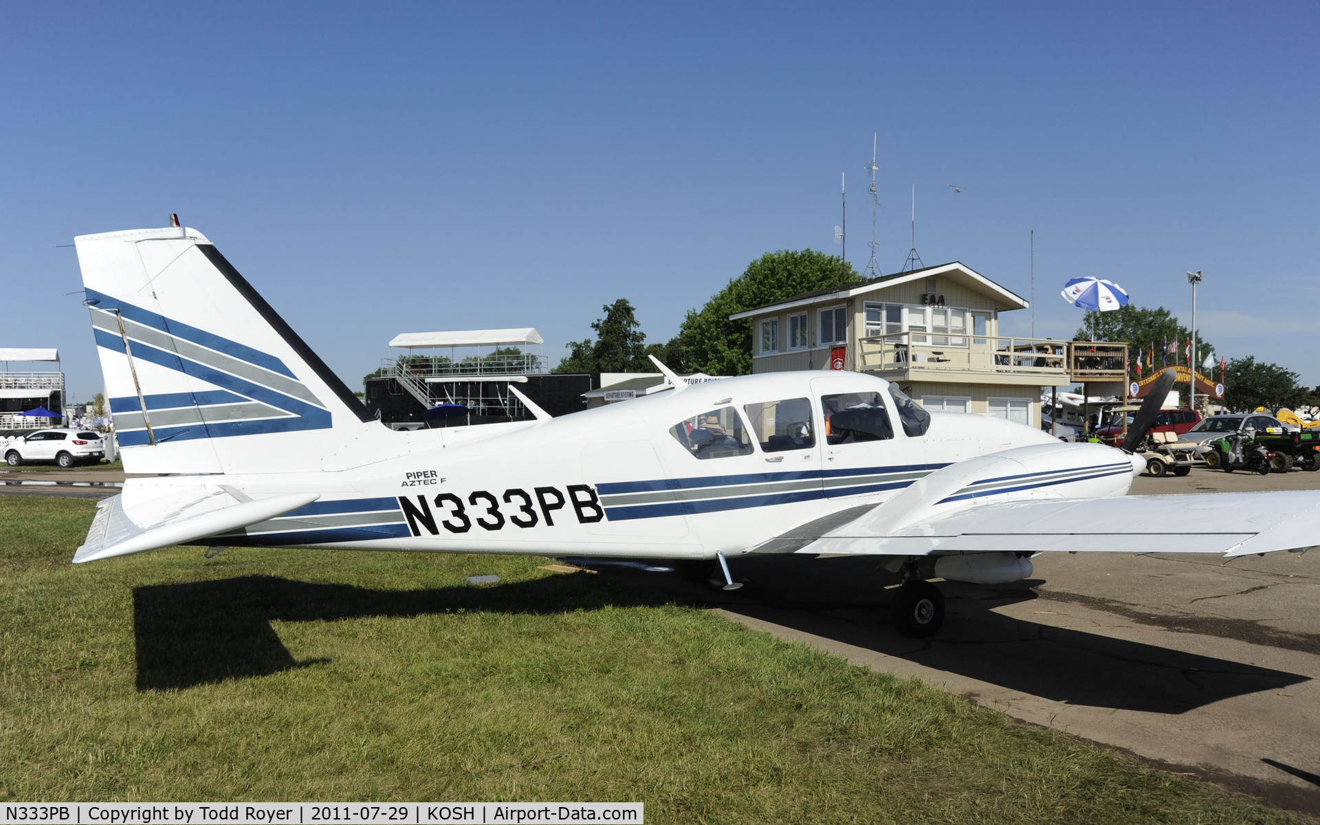 N333PB, 1975 Piper PA-23-250 Aztec C/N 27-7654013, AIRVENTURE 2011