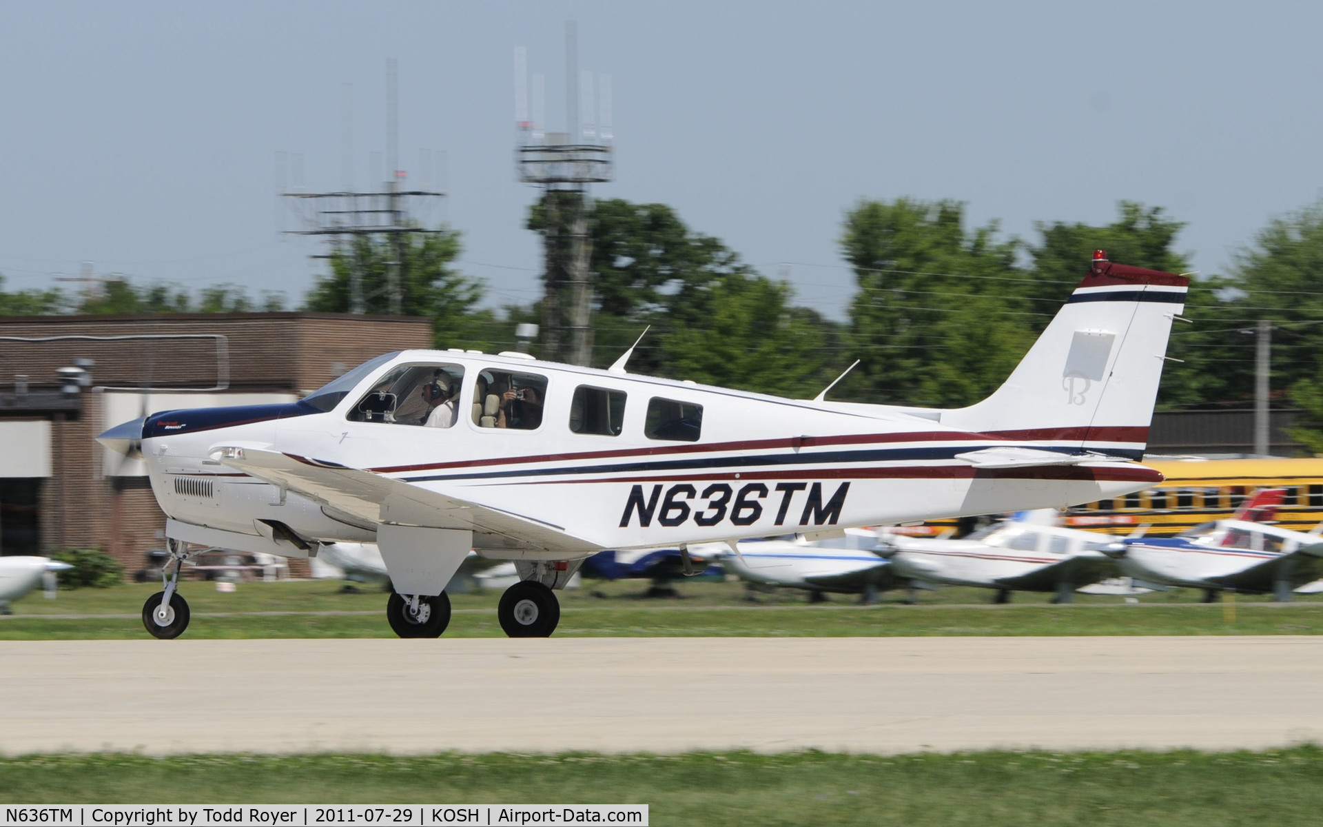 N636TM, Raytheon Aircraft Company G36 C/N E-3746, AIRVENTURE 2011