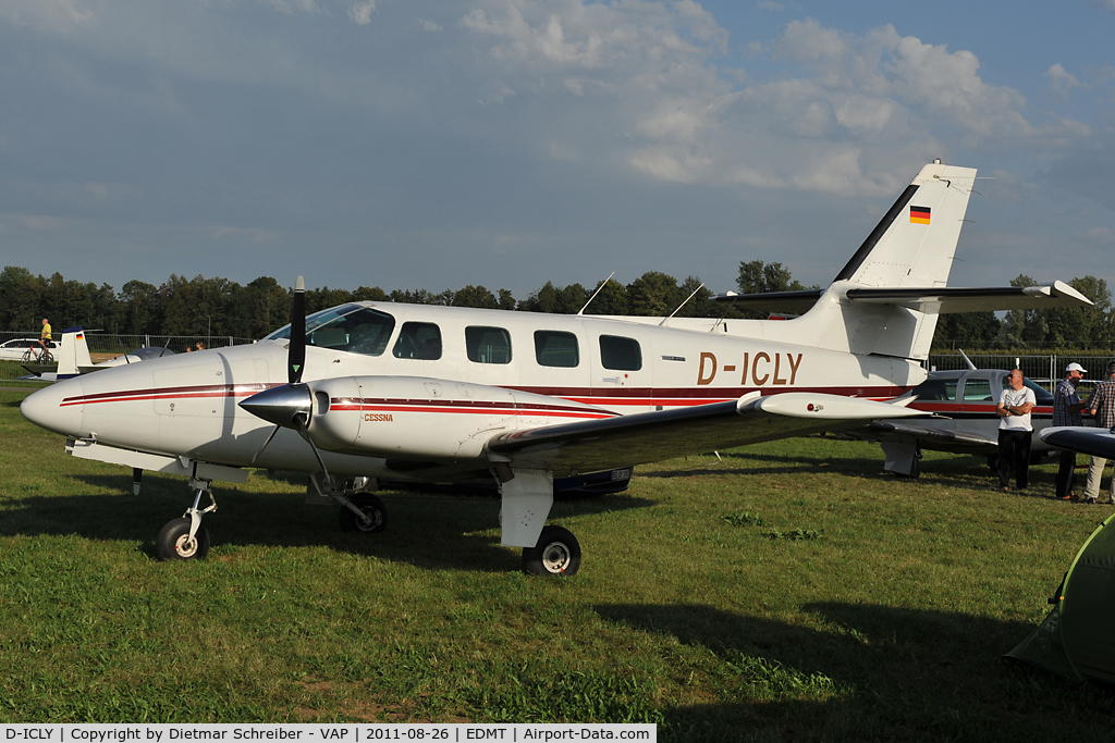 D-ICLY, Cessna T303 Crusader Crusader C/N T30300159, Cessna 303