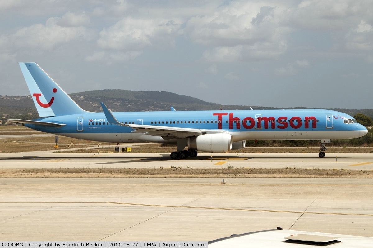 G-OOBG, 1999 Boeing 757-236 C/N 29942, taxying to the active