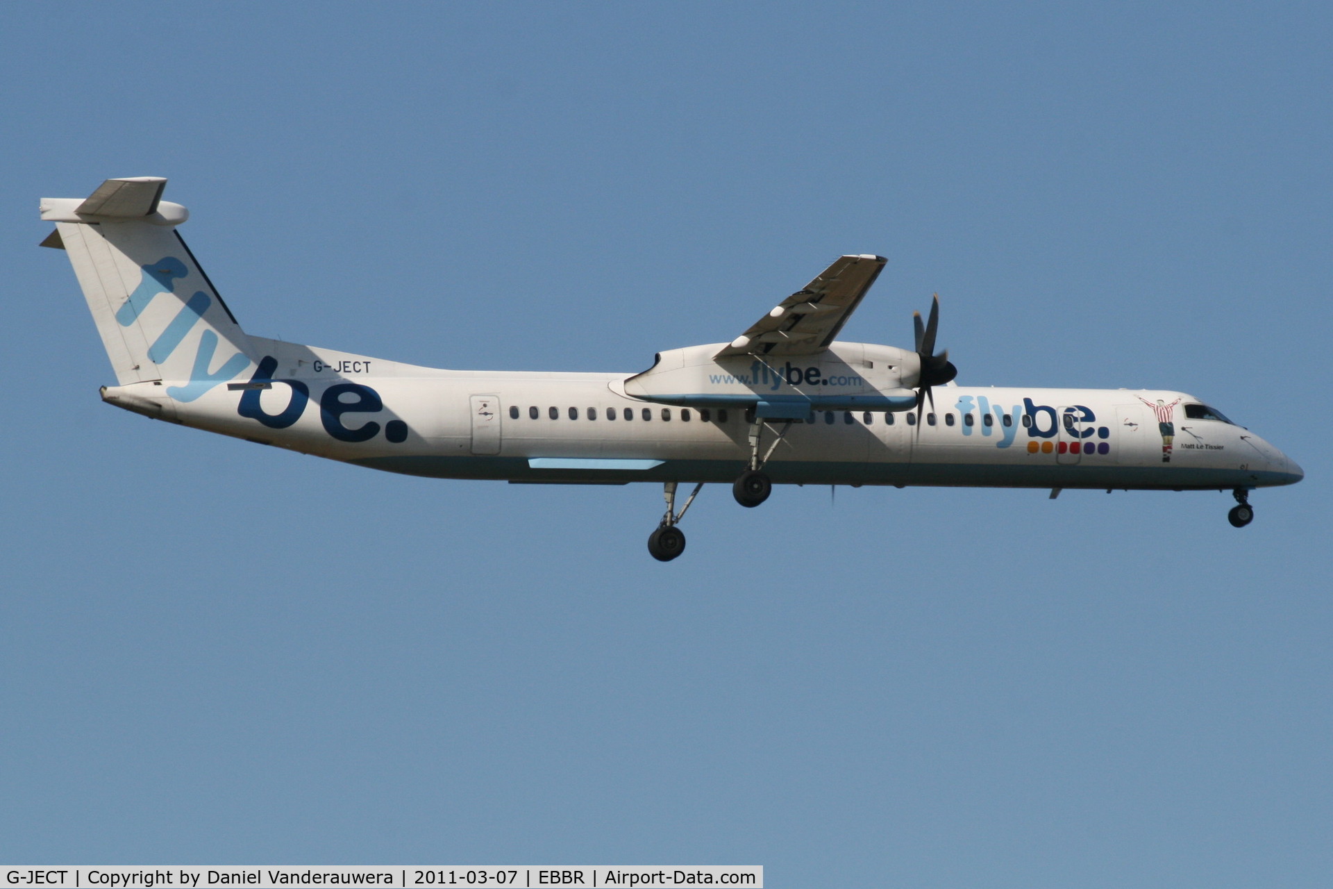 G-JECT, 2006 De Havilland Canada DHC-8-402Q Dash 8 C/N 4144, Flight BE1845 is descending to RWY 02