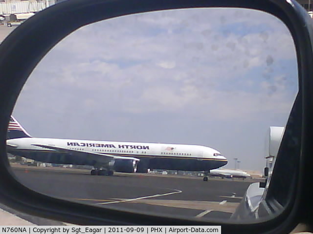 N760NA, 1993 Boeing 767-39H C/N 26257, Objects in mirror are bigger than they appear