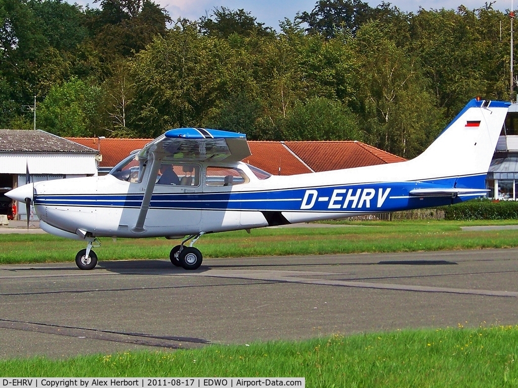D-EHRV, 1988 Cessna 172RG Cutlass RG C/N 172RG1048, [Kodak Z812IS]