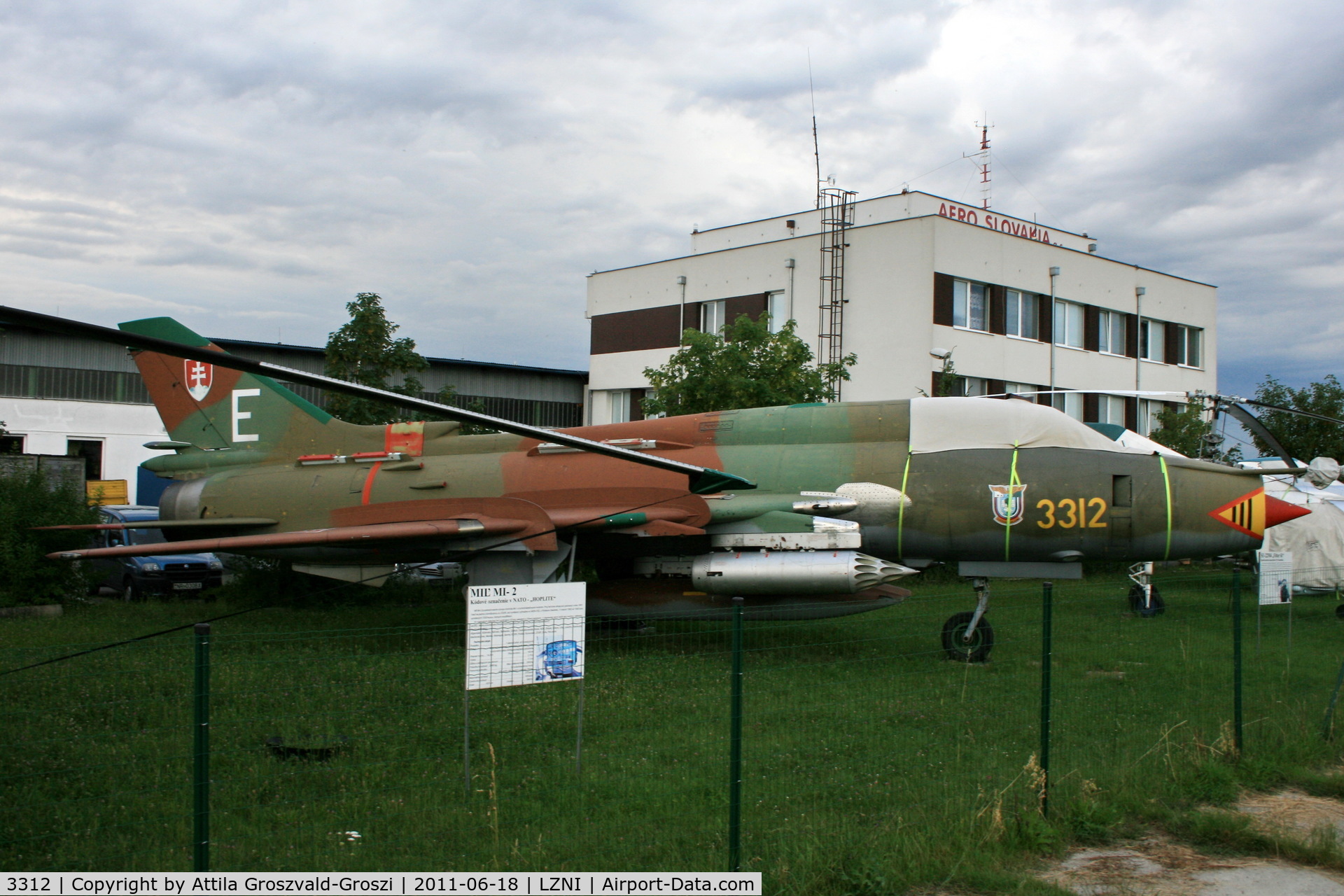 3312, Sukhoi Su-22M-4 C/N 33812, Nitra Janikovce Airport - Slovakia (Slovak Republik) SK