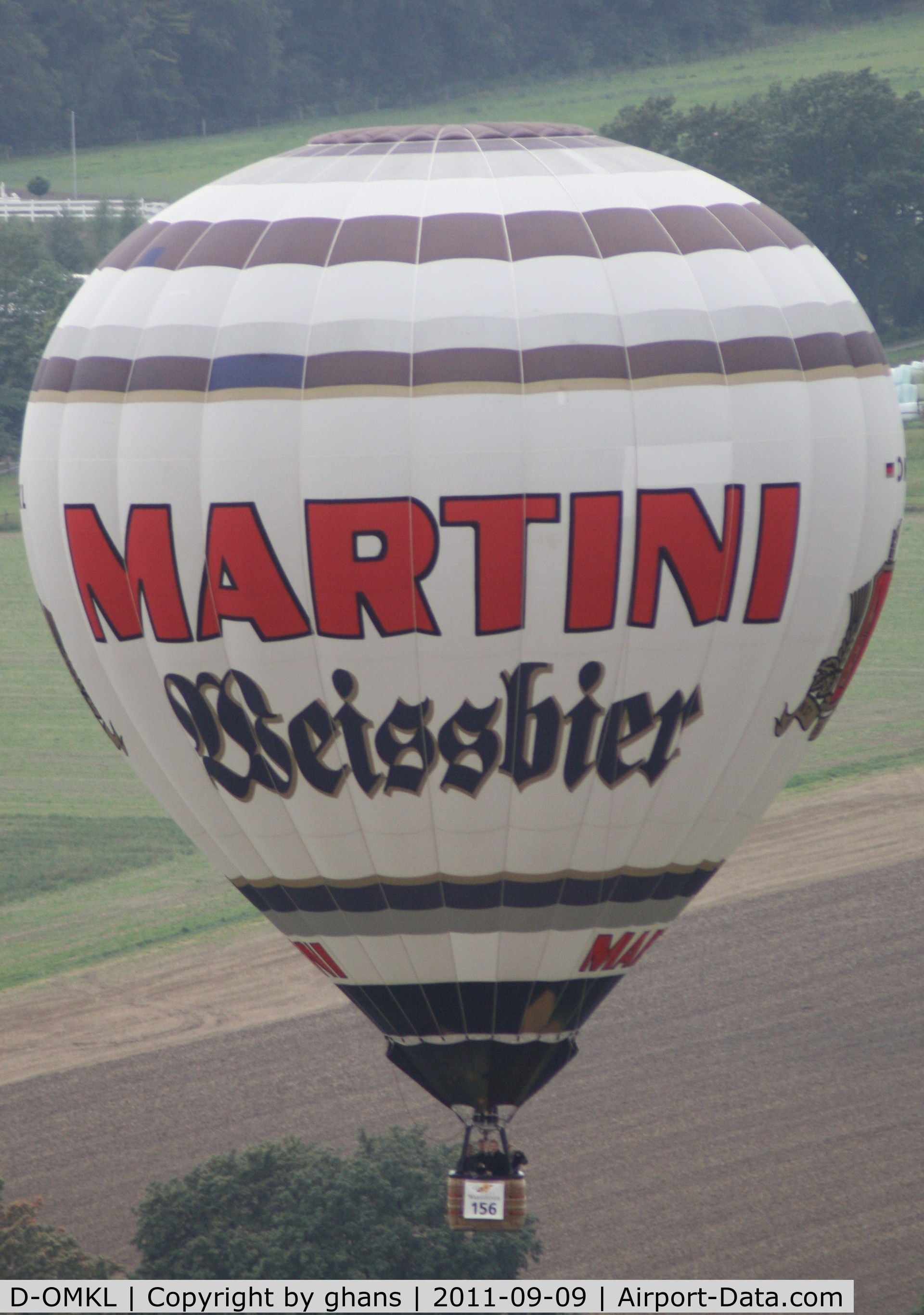 D-OMKL, 1999 Schroeder Fire Balloons G30/24 C/N 764, WIM 2011
'Martini Weissbier'