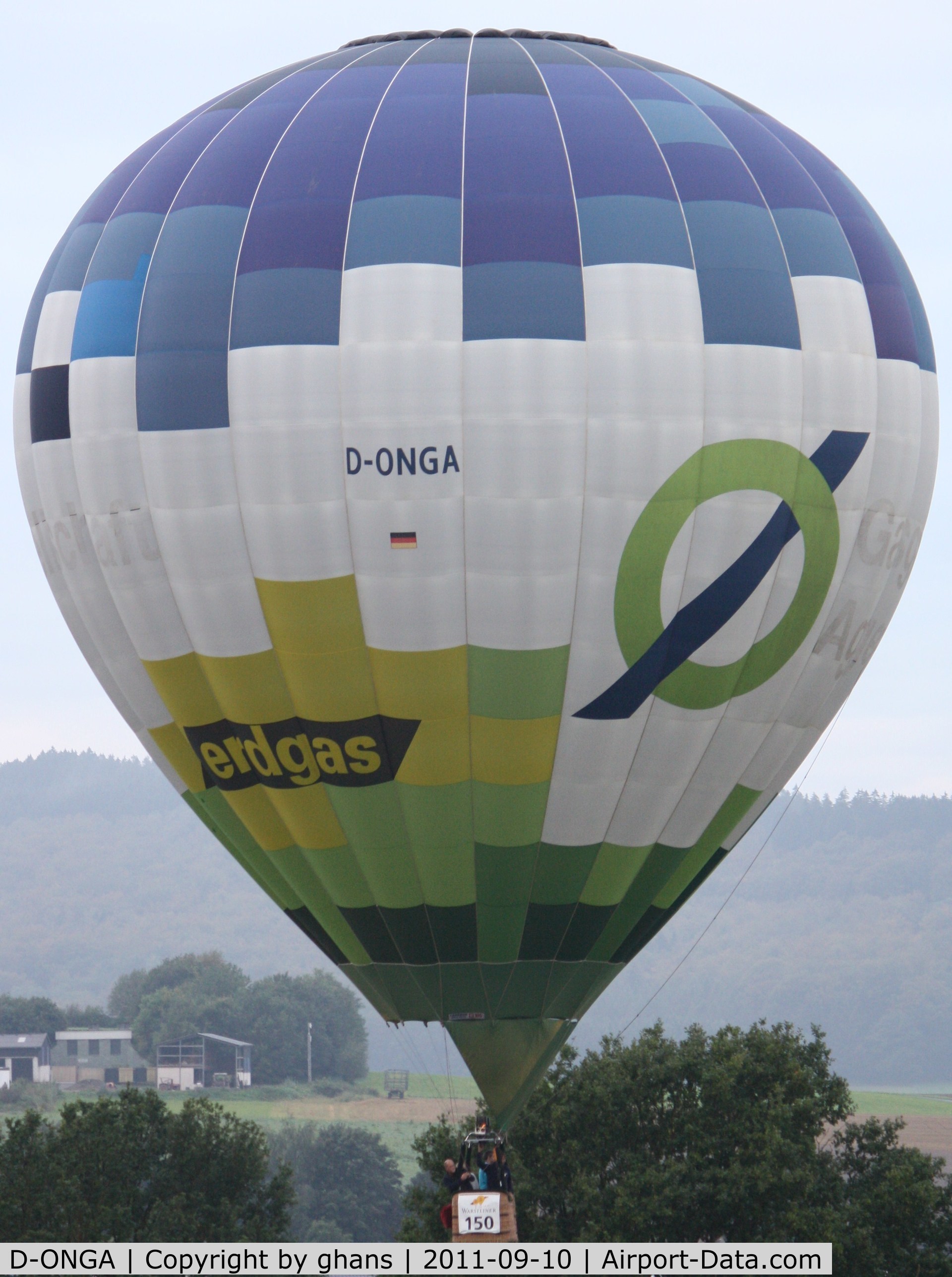 D-ONGA, 2002 Cameron Balloons Ltd Cam Z-105 C/N 10262, WIM 2011
'Erdgas'