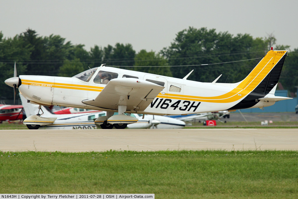 N1643H, 1977 Piper PA-32-260 Cherokee Six Cherokee Six C/N 32-7700011, At 2011 Oshkosh