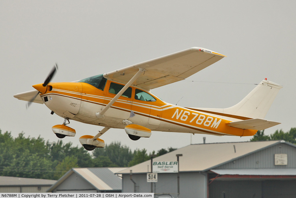 N6788M, 1975 Cessna 182P Skylane C/N 18263836, At 2011 Oshkosh