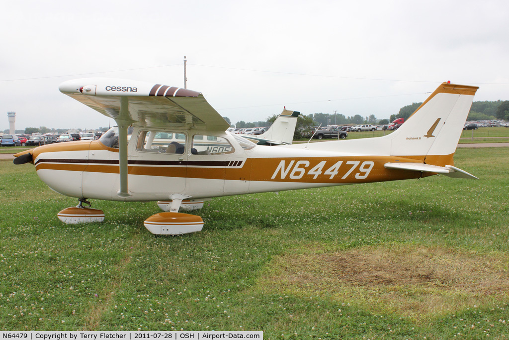 N64479, 1975 Cessna 172M C/N 17265259, At 2011 Oshkosh
