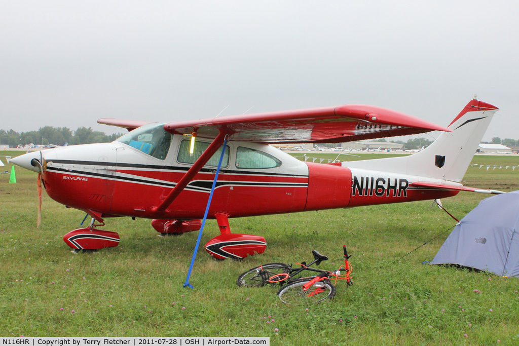 N116HR, Cessna 182R Skylane C/N 18268579, At 2011 Oshkosh